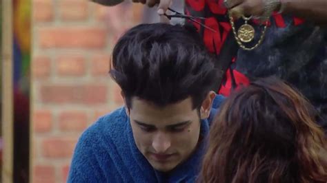 Bigg Boss 11 Priyank Shaves Off His Head To Save Hiten From Nominations Television News The