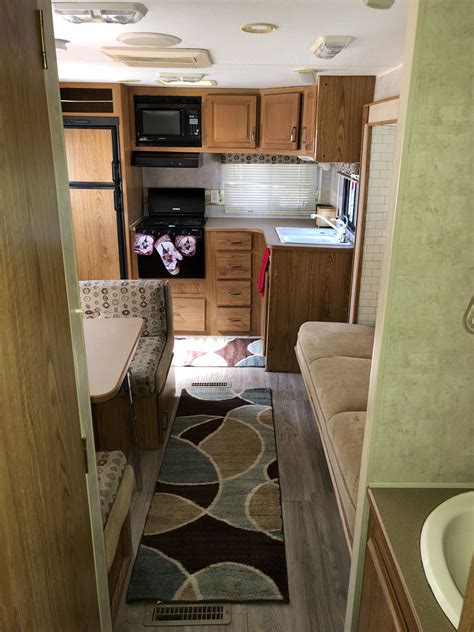 2006 Wilderness 25ft Travel Trailer With Slide Out For Sale In Downey