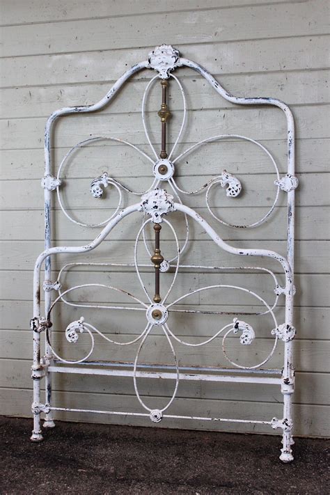 Beautiful Victorian Twin Iron Bed Vintage Bed Frame Antique Iron Beds