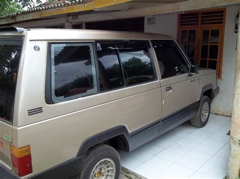 BARBEQ: Toyota Taruna Hobart Th.85 mobil antik
