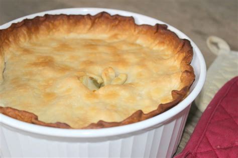 And i do have a chicken and dumplings recipe that i love. Cupcakes and Pearls: Chicken Pot Pie