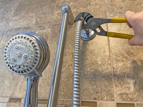 Showerhead Removal How To Remove A Shower Head Homeserve Usa