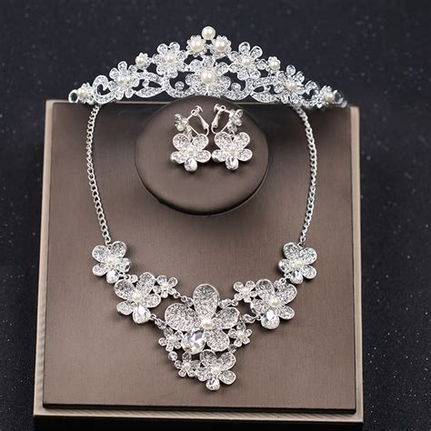 Silver Bridal Jewelry Pearl Necklace And Earring Crown Sets Tiara Rhinestone Wedding Accessories