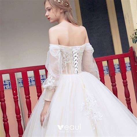There is a big range of ball gown wedding dresses. Elegant Champagne Wedding Dresses 2018 Ball Gown Off-The ...