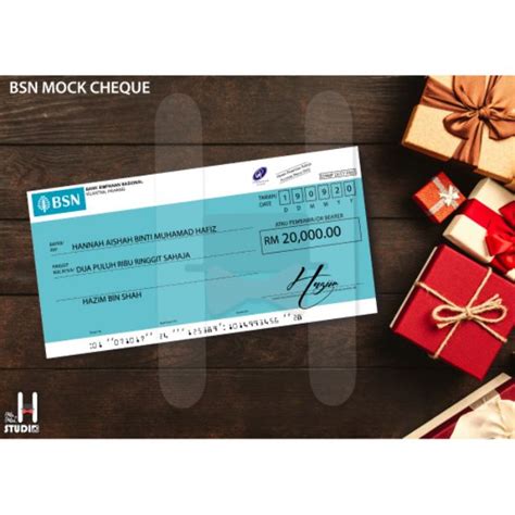 Bank, yang telah beroperasi lama di malaysia ini, menawarkan cara untuk memeriksa baki simpanan dengan pelbagai ciri yang memudahkan anda. BSN Mock Cheque / Replika Cek | Shopee Malaysia