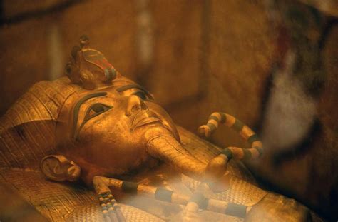 iconic king tutankhamun tomb unveiled to public after restoration egyptian streets