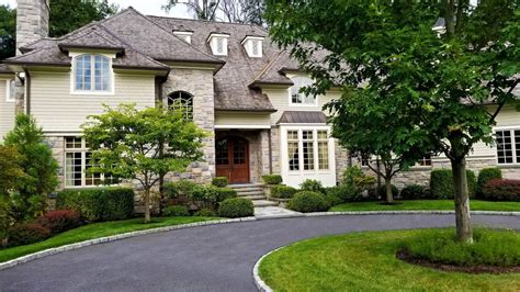 Lawn care leaders pick coalmarch's lawn care marketing platform! What to Look for in a Lawn Care Company in Westchester ...