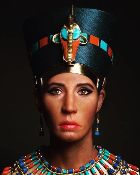 ‪ stupéfiant 😱 une beauté de nefertiti dévoilée un artiste vient de recrée le modelage 3d de