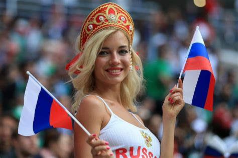 Russias Manager Says “beautiful Girls” Are Not Allowed In The Locker