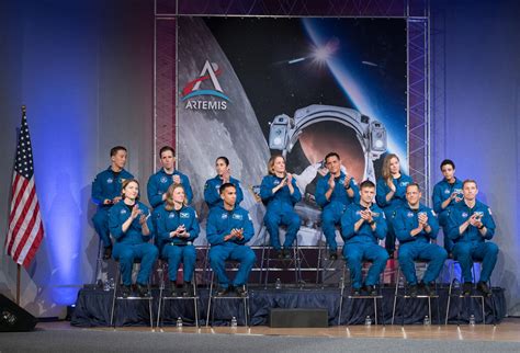 Nasa Seeking More Astronaut Applicants Aviation Week Network