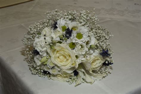 Find great deals on ebay for navy wedding bouquet. Navy wedding bouquet | Wedding bouquets, Navy wedding ...