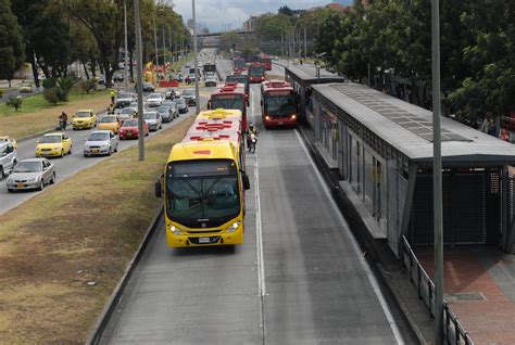 Average time was 1 hour and 10 minutes to get anywhere. Information about the bus system (TransMilenio) of Bogota ...