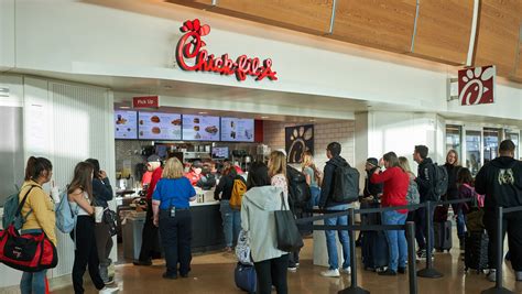 Chick Fil A Employees Are Sharing How They Deal With Workplace Stress