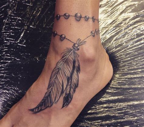 Deshalb finde ich, dass die feder meine frage und zwar was hat dieses tattoo für eine bestimmte bedeutung ? 19 geheimnisvolle Indianer Feder Tattoos und Bedeutungen