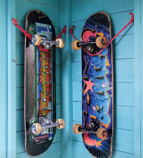 But in my lease it stipulates 0 holes in the wall. Skate decor: an insanely easy way to mount a skateboard on ...