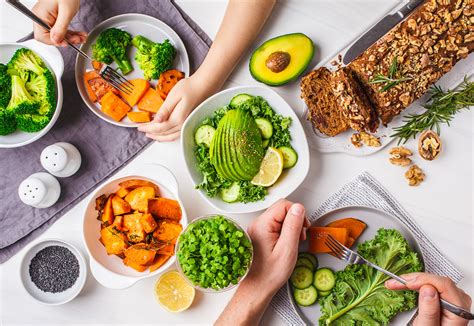 7 Nutrition And Healthy Eating Tips For Seniors And Everyone