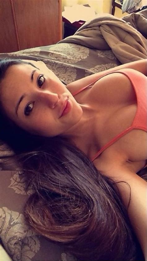 Angie Varona Streaping Her Body Pic Of 58
