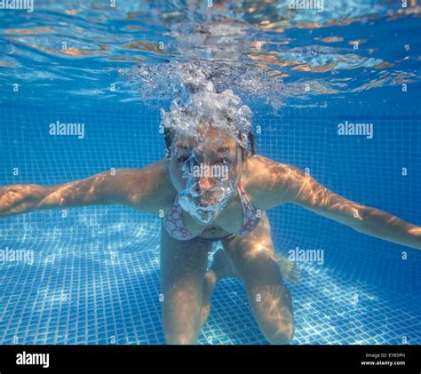 Underwater Woman In Swimming Pool Stock Photo Alamy