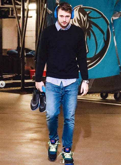 With doncic on the floor for 43 minutes, the mavs made 35 shots. Celeb Style Weekly Top 10 Fits & Kicks | Nice Kicks