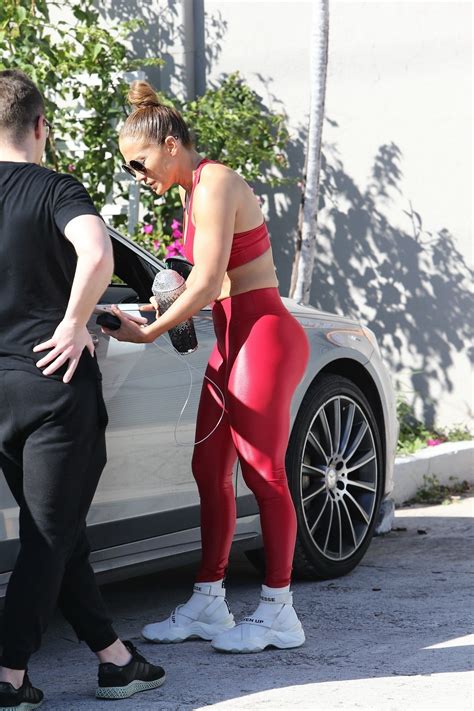 Jennifer Lopez Cameltoe Pokies At A Gym In Miami Hq Imagetwist