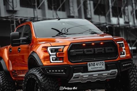 This modified ford ranger raptor brings 'pimp my ride' back to life. Ford Raptor truck makeover by Thai based tuner - Automacha