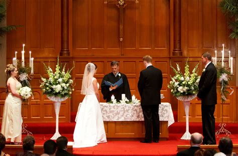 Oct 10, 2021 · twentieth sunday after pentecost october 10, 2021 download bulletin watch the 10:30 am livestream here help us to keep our doors open for all to worship and participate in person. The Best Wedding Decorations: Best Decorations For The ...