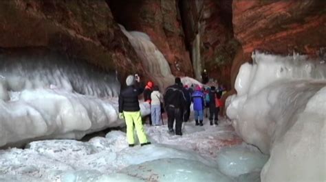 Ice Caves Open On Wisconsins Apostle Islands Abc7 Chicago
