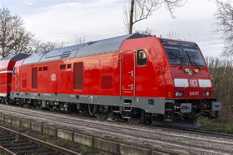 Verkaufe eine fleischmann 7078 dampflokomotive br 78 246 spur n in gutem zustand. Mit einem Flickenteppich aus Lüftergittern und ...