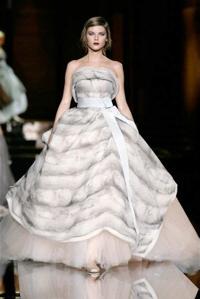 Dolce And Gabbana Wedding Dress Dresses Dolce And Gabbana Wedding
