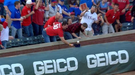 Fan Makes Nice Catch With Hat On Foul Ball Youtube