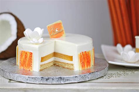 200 gramos de chocolate blanco, (para el mousse de chocolate blanco). Tarta de coco y maracuyá con glaseado blanco