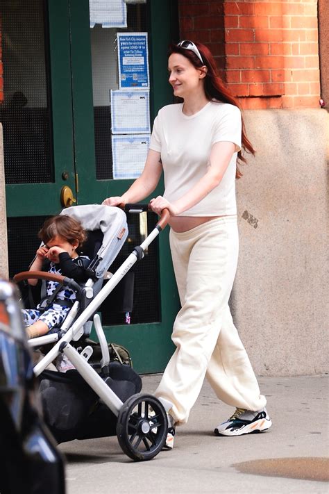 Sophie Turner Jonas Strolls With Daughter Willa Jonas In Nyc