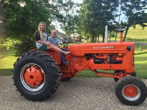 Classic Allis Chalmers D17 Diesel Tractor