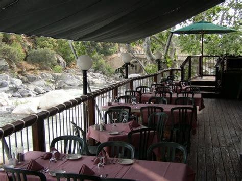 Gateway Restaurant And Lodge Three Rivers Ca Reviews Photos