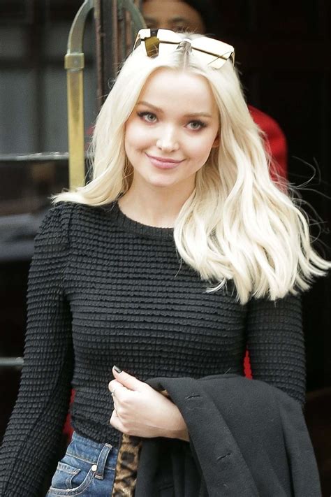Dove Cameron All Smiles As She Arrives The Bowery Hotel In New York