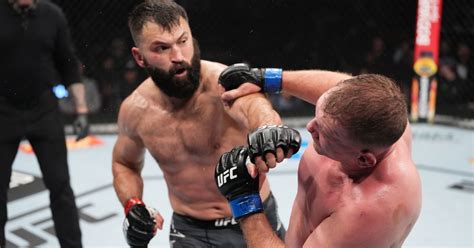 Ufc 271 Results Andrei Arlovski Wins Third Fight In A Row With Split