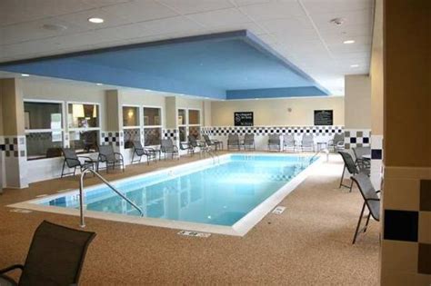 Indoor Pool Picture Of Hampton Inn And Suites Cape Cod West Yarmouth West Yarmouth