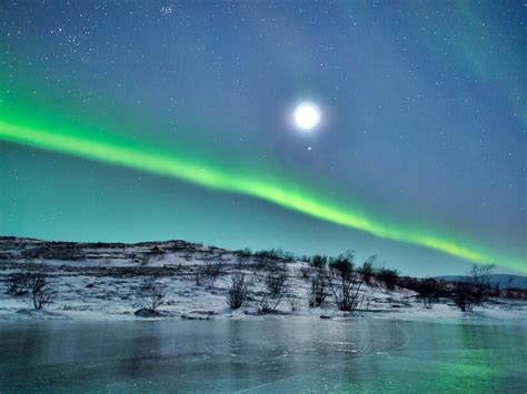 Moon Light And Aurora Borealis Places Around The World Some Beautiful