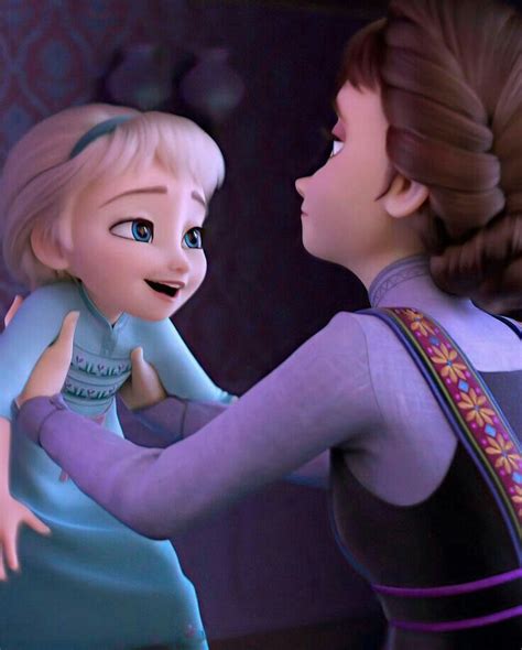 Iduna And Elsa Putri Disney Kartun Karakter Disney