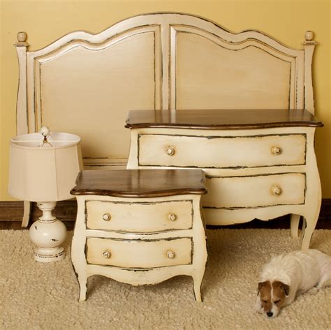 Antique Cream Bedroom Decorlove Furniture Pinterest