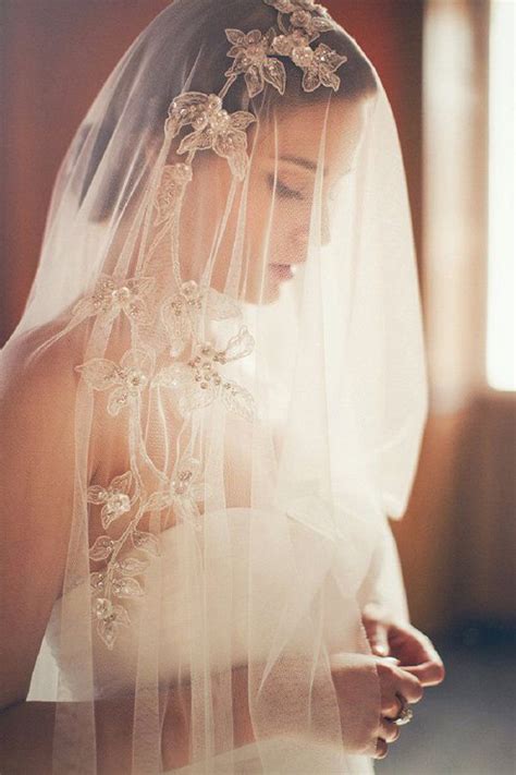 39 Stunning Wedding Veil And Headpiece Ideas For Your 2016