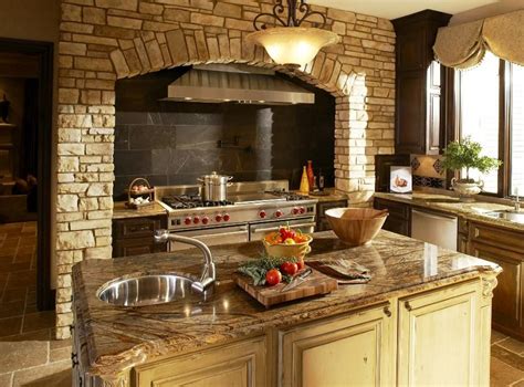 The open layout and large island makes for a highly functional kitchen. Tuscan Kitchen Design Ideas