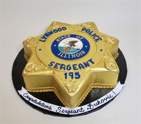 Lynwood Police Badge 600108 Retirement Cakes Creative Cakes Bakery