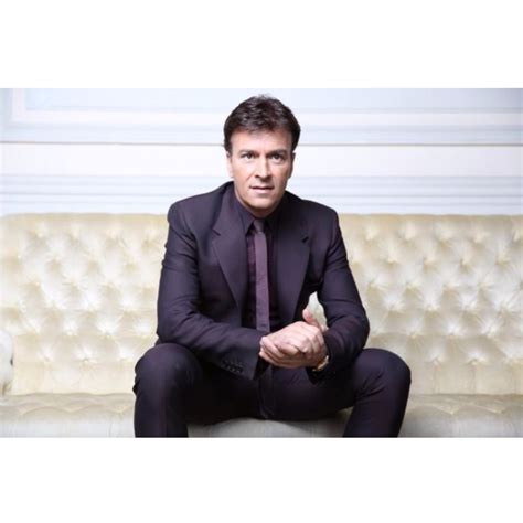 Foi a 5 de dezembro, que a filha sara carreira, morreu depois de um grave acidente de carro. Tony Carreira anuncia hoje à noite «final de carreira» ao fim de 30 anos