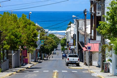 Good availability and great rates. Visitez la ville de Saint Pierre de la Réunion - Les Bons ...