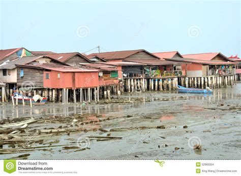 Clan jetties in georgetown or the clan jetties of penang came into existence in the 19th century when chinese hokkien immigrants living in malaysia with common surnames and relation came together and started a community at the waterfront in penang. Clan Jetties of Penang editorial stock image. Image of ...