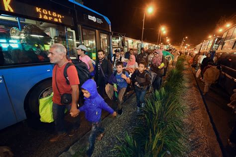 Migrants Cross Austria Border From Hungary The New York Times