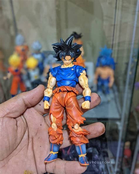 Ultra Instinct Goku Custom Figure By Avtcustoms
