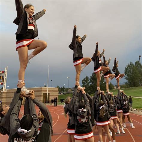 Top 15 High School Cheerleading Teams In The Us Stadium Talk