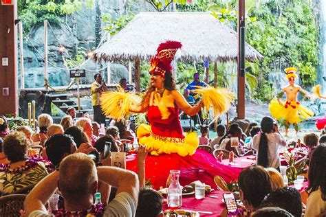 The 13 Best Places to Hear Hawaiian Music on Oahu